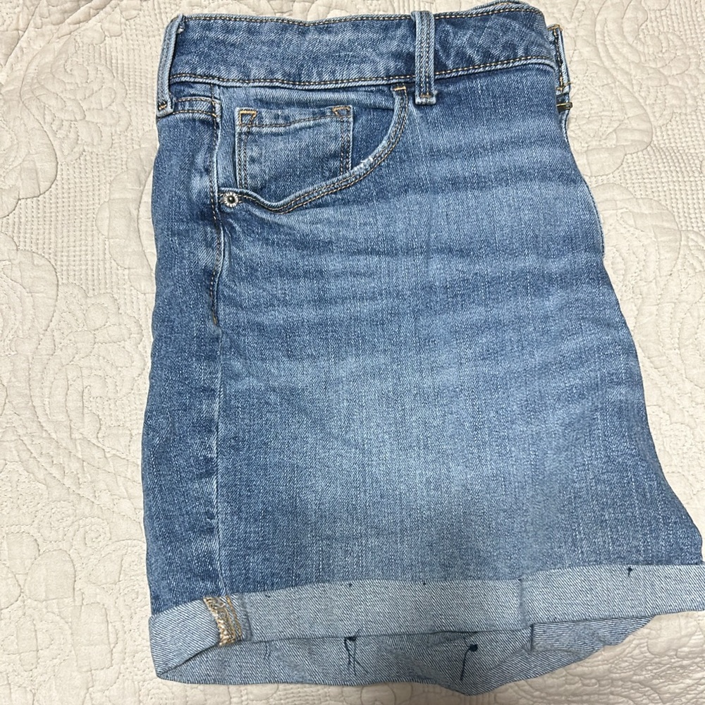 Old Navy shorts